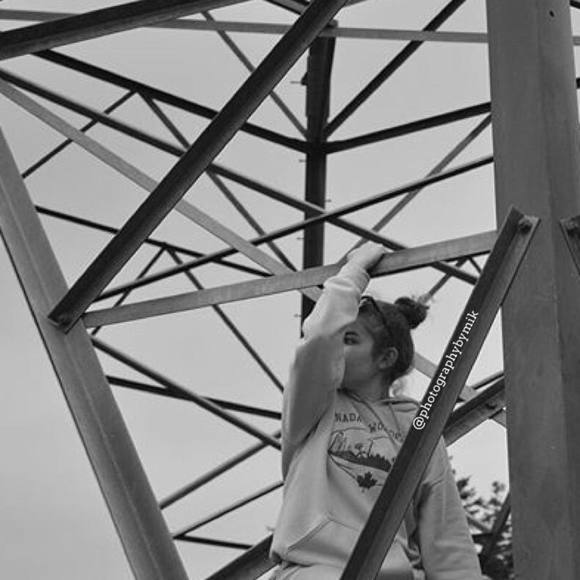 Meet your Posher, Emily - Picture 1 of 1